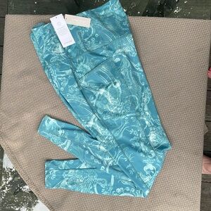 Chico’s Zenergy slimming teal paisley leggings with pockets NWT sz 1R or M/8